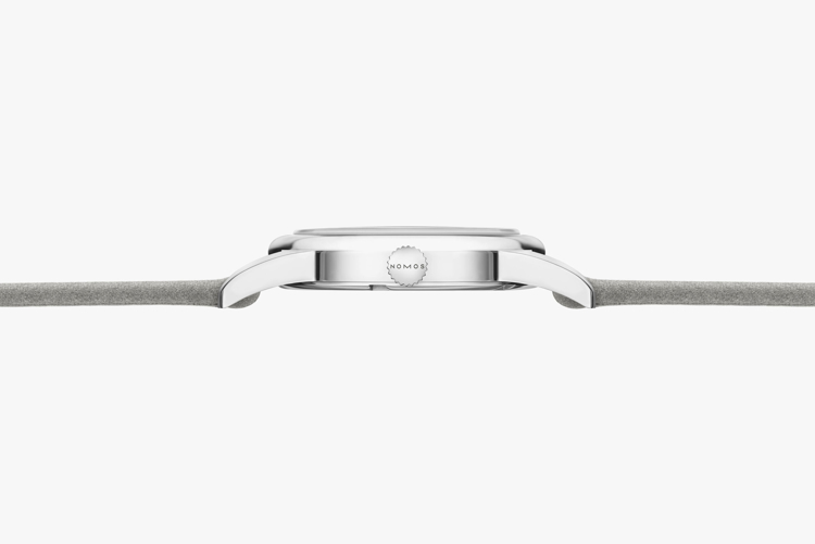 نوموس کلاب 38mm-آبی-کوکی - جزئیات تاج