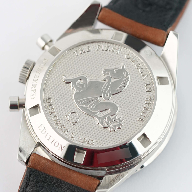 امگا اسپیدمستر 39mm-موون- 311.32.40.30.01.001-پشت قاب