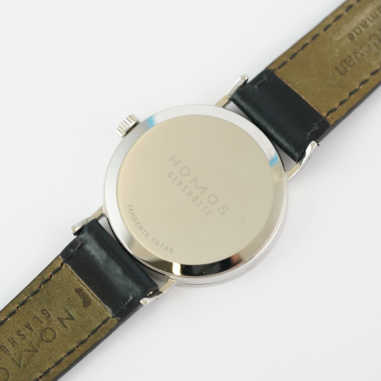 نوموس تنگنته-101-35mm-سفید-کوکی - پشت قاب ۲