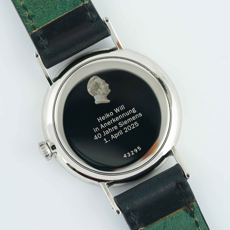 نوموس لودویگ 35mm-سفید-کوکی - پشت قاب
